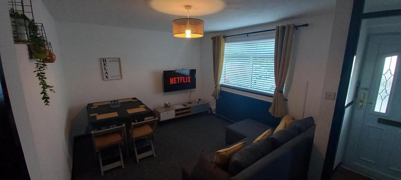 6-Min Walk To New Cross Parking Long Stay Discounts Wolverhampton Exteriér fotografie