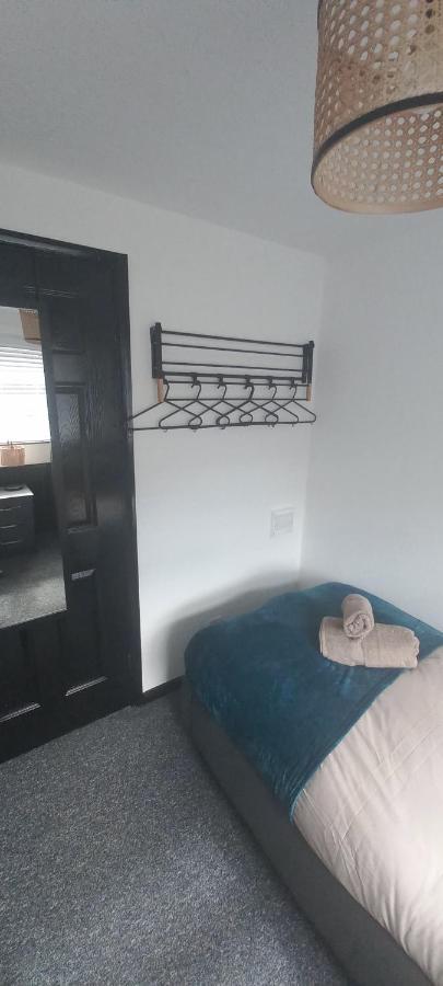 6-Min Walk To New Cross Parking Long Stay Discounts Wolverhampton Exteriér fotografie
